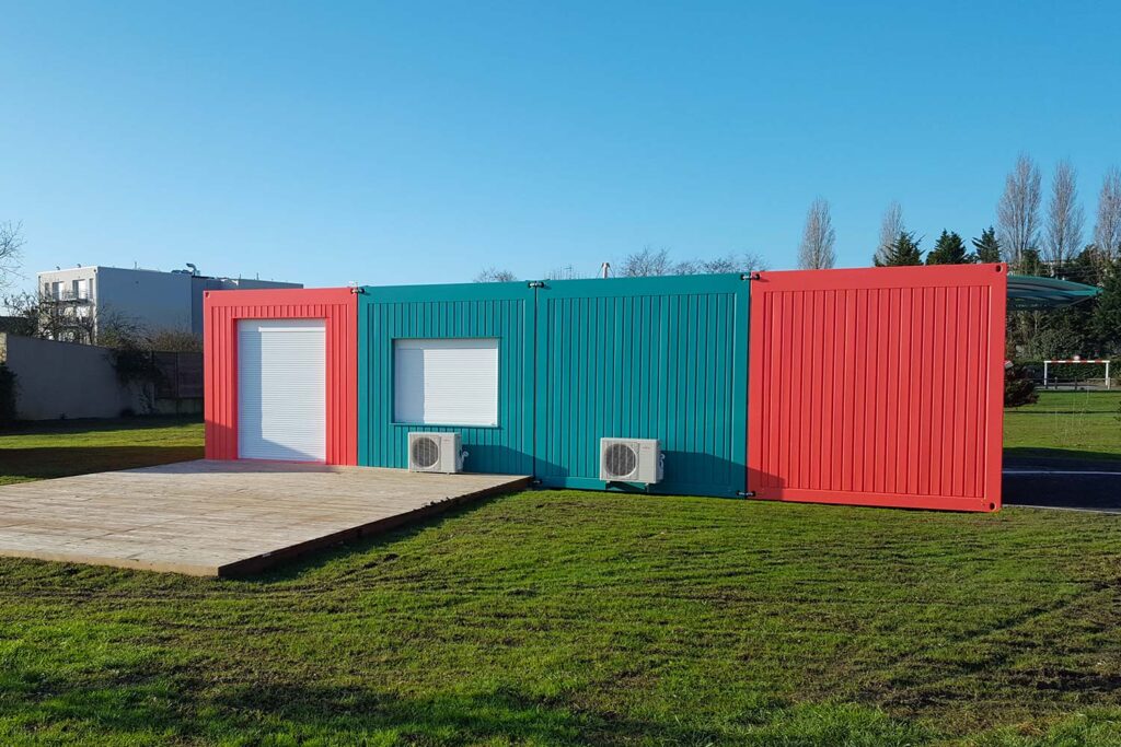 Maison des jeunes en construction modulaire