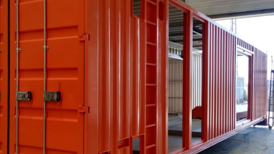 Les avantages de la construction d’un shelter technique en container maritime