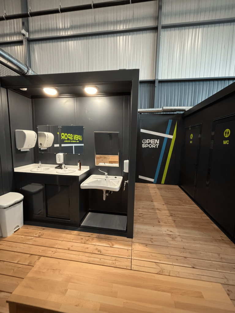 Vestiaires pour terrain de padel 1