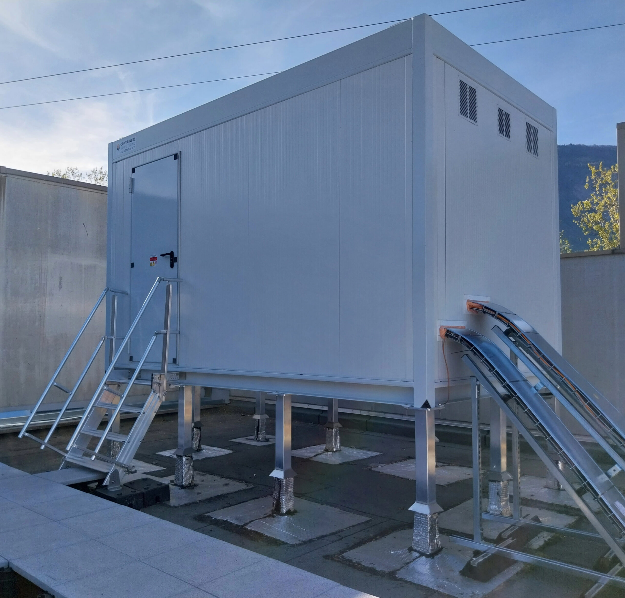 Adobe Express - file (29) Local onduleur