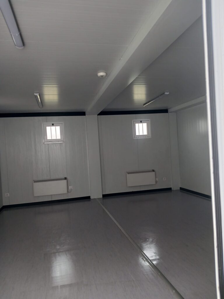 Nouansport - Base vie et vestiaires de chantier